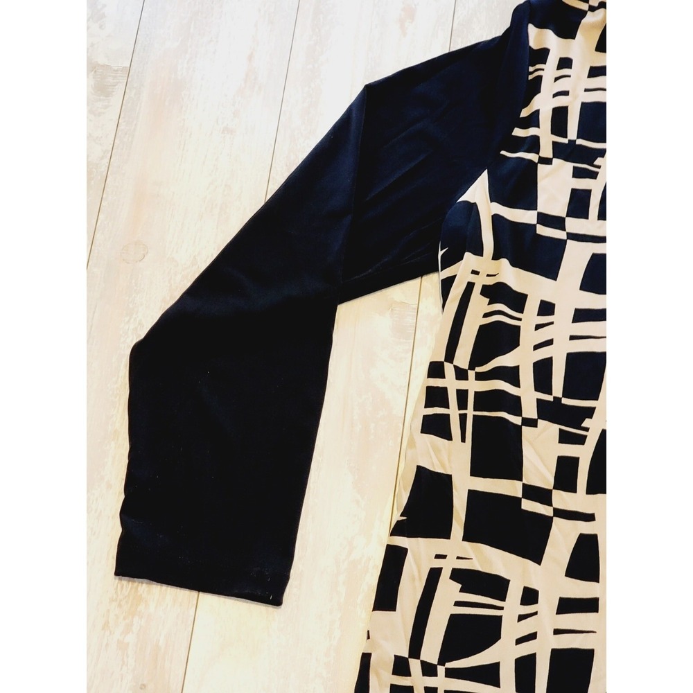 Chico's 2 Black Tan Geometric Print‎ Long Sleeve Scoop Neck Blouse Top Large - Picture 6 of 9